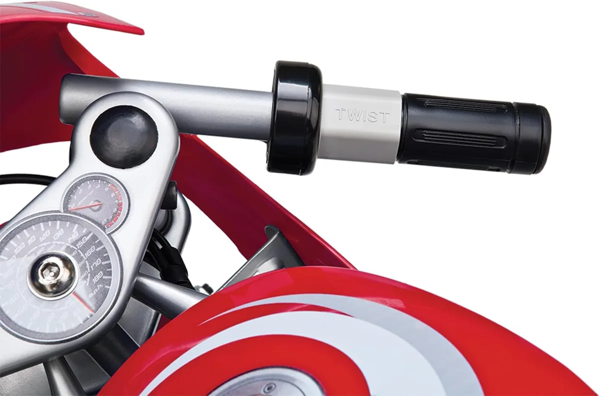 Be a Speed-Freak  -  Razor Pocket Rocket (Red, 24 Volt)