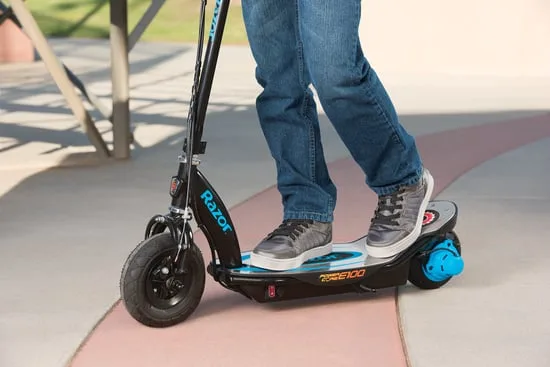 Why Grab These Razor Easter Deals at Toytastic?