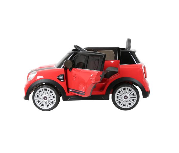 RollPlay - Mini Countryman 6v + RC. Side view, with opened door.