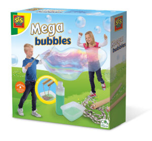 Children in a garden using the SES Creative Mega Bubbles kit with sticks and a rope to create a single giant bubble.