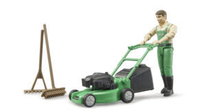 bworld Gardener with lawn mower and equipment
